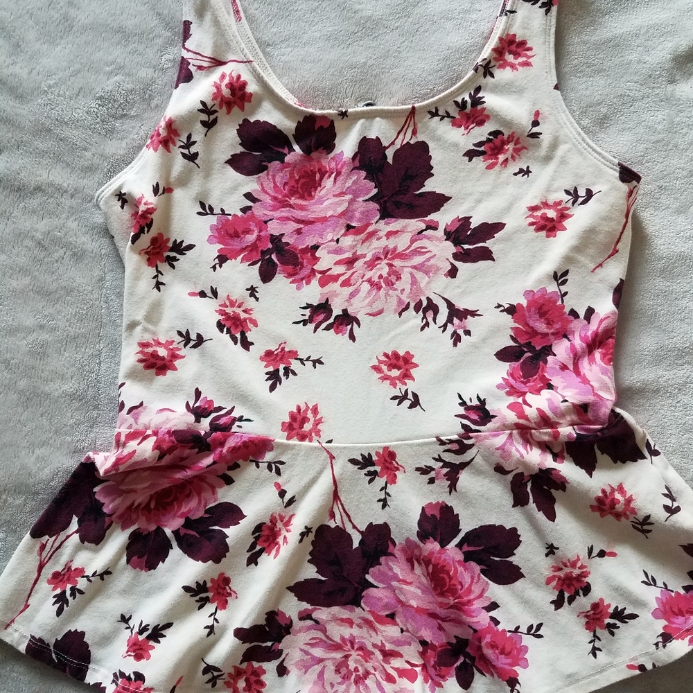 Express floral peplum tank
